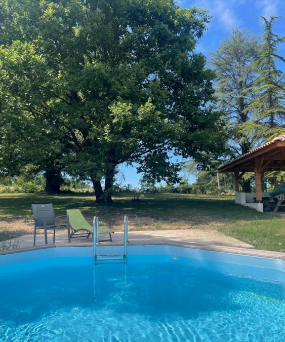 Domaine Des Peyries - Chambres Et Table D'Hotes Saint-Barthelemy-d'Agenais Esterno foto